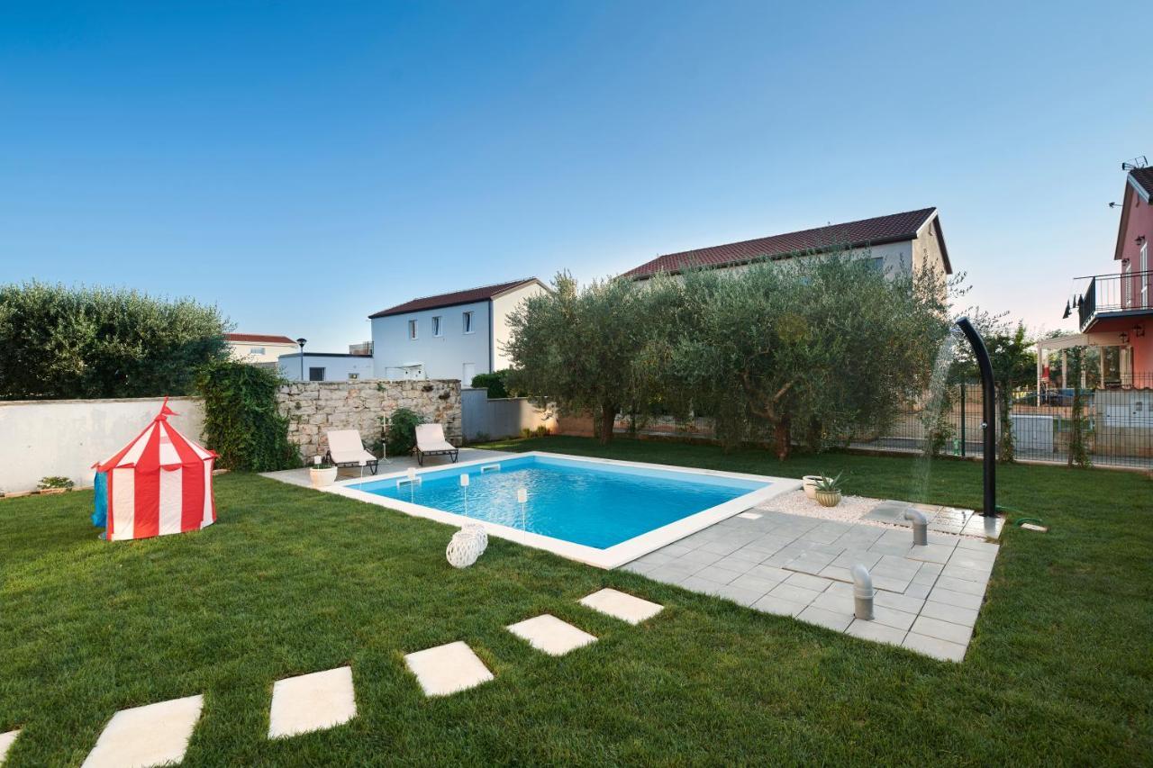 Villa Mediteranea أوماغ المظهر الخارجي الصورة