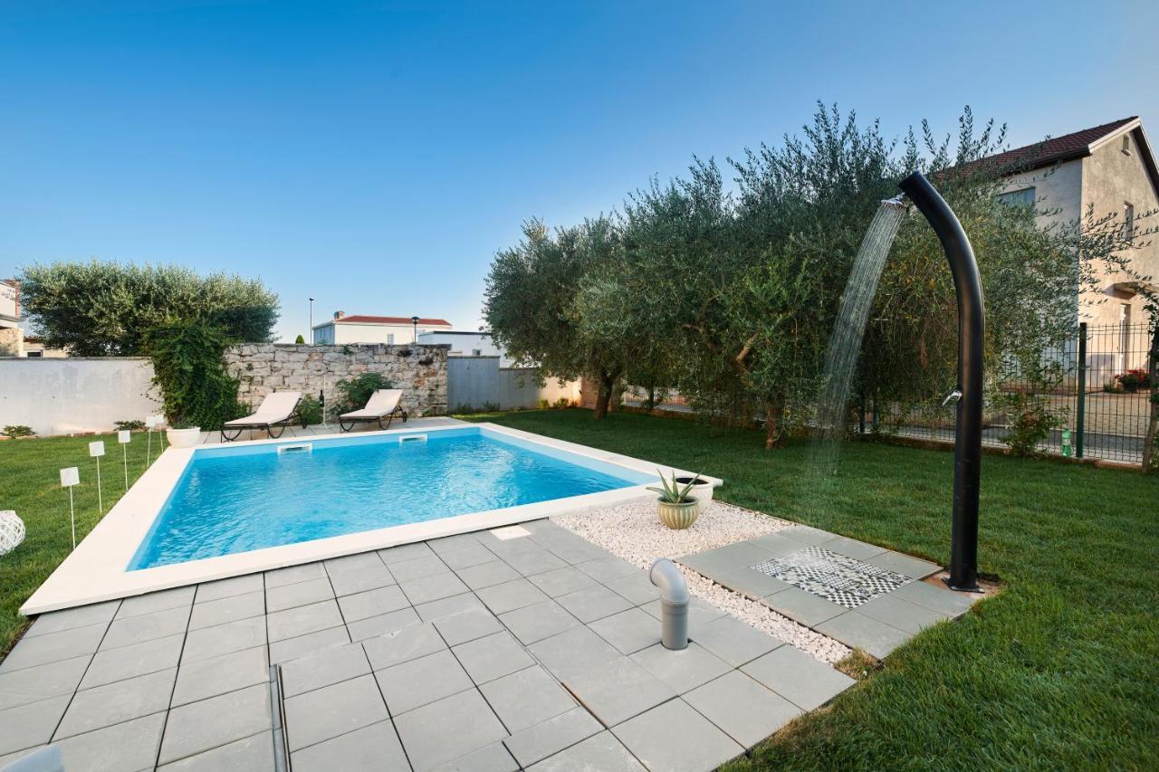 Villa Mediteranea أوماغ المظهر الخارجي الصورة